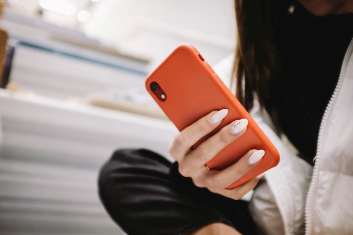 Kaip valyti telefono garsiakalbį