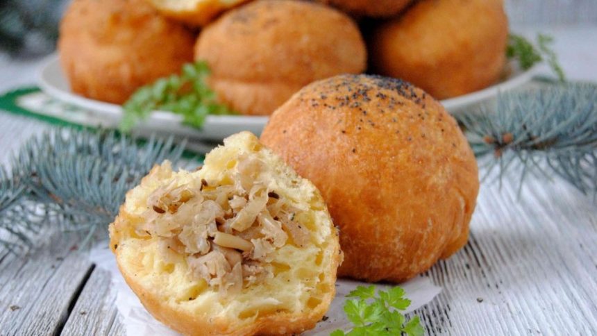 Pikantiškos spurgos su kopūstais
