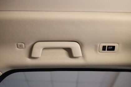 Rankena automobilyje