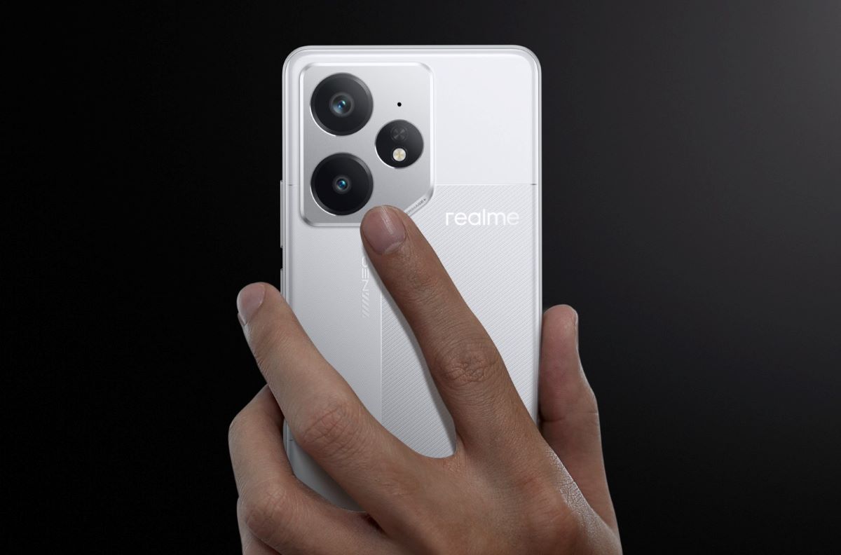 Realme Neo7 telefonas