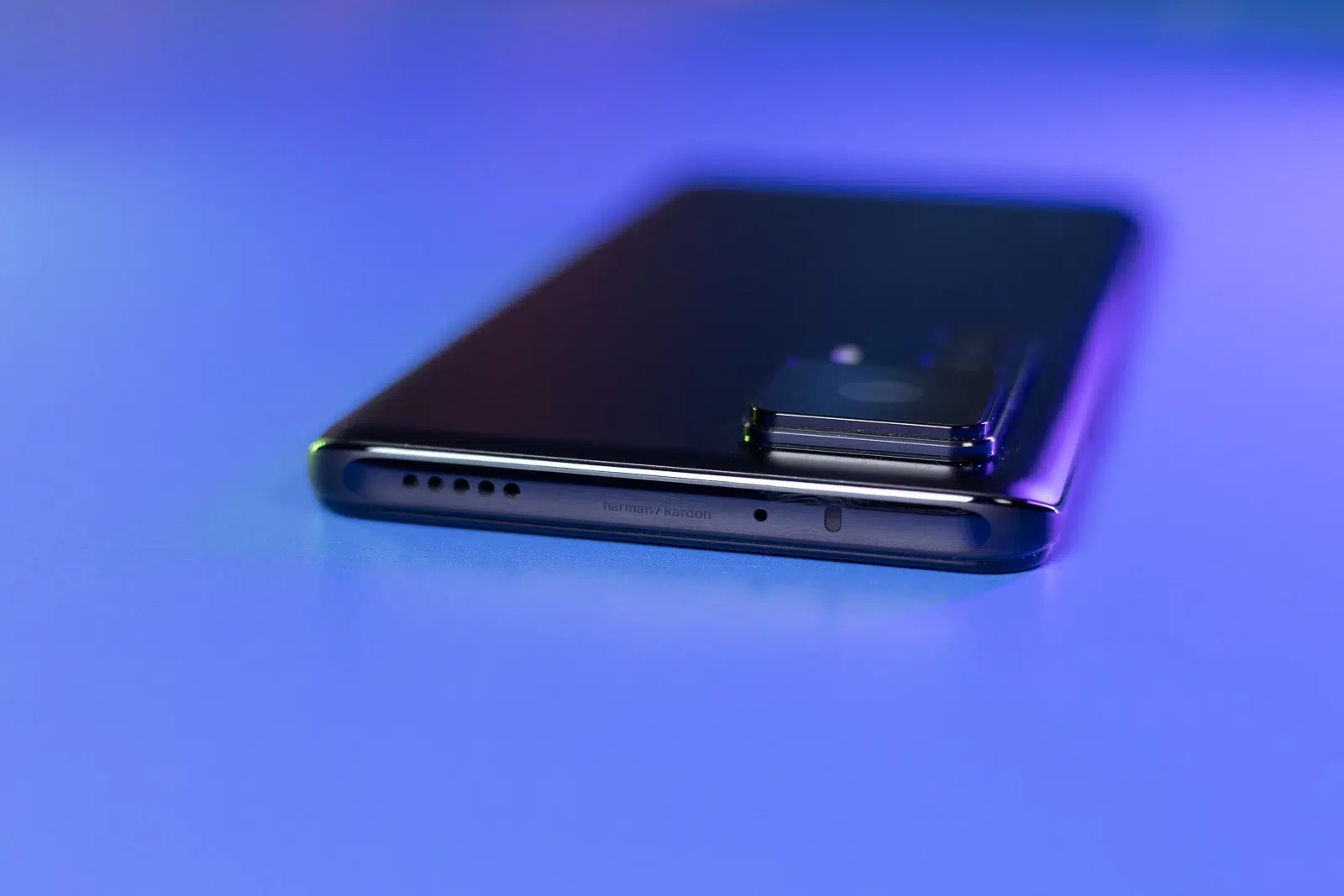 Senesni Xiaomi telefonai nebebus atnaujinami
