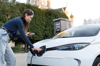 9 iš 10 elektromobiliai