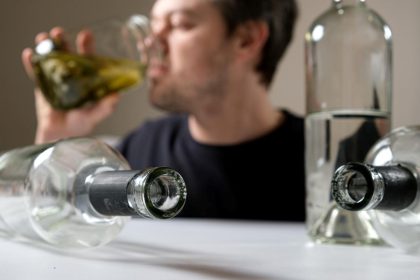 Alkoholis kenkia jūsų žarnynui