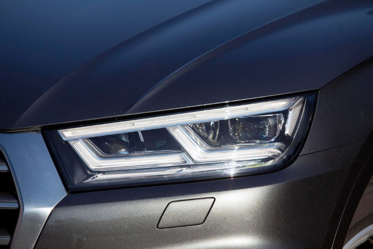 Audi pardavimai gerokai sumažėjo