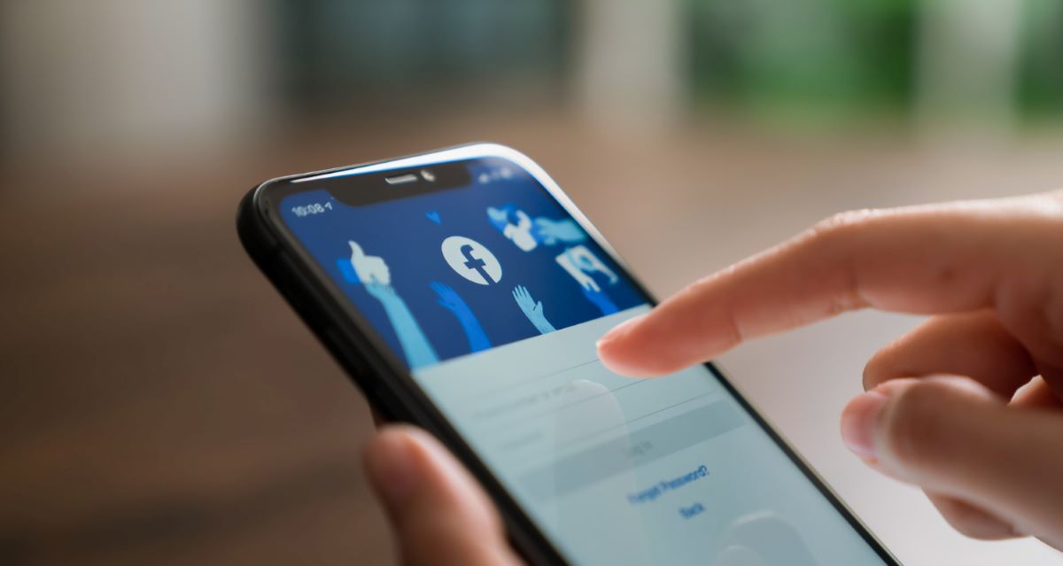 Facebook ir Instagram mokės kūrėjams