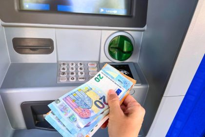 Grėsmės prie bankomatų