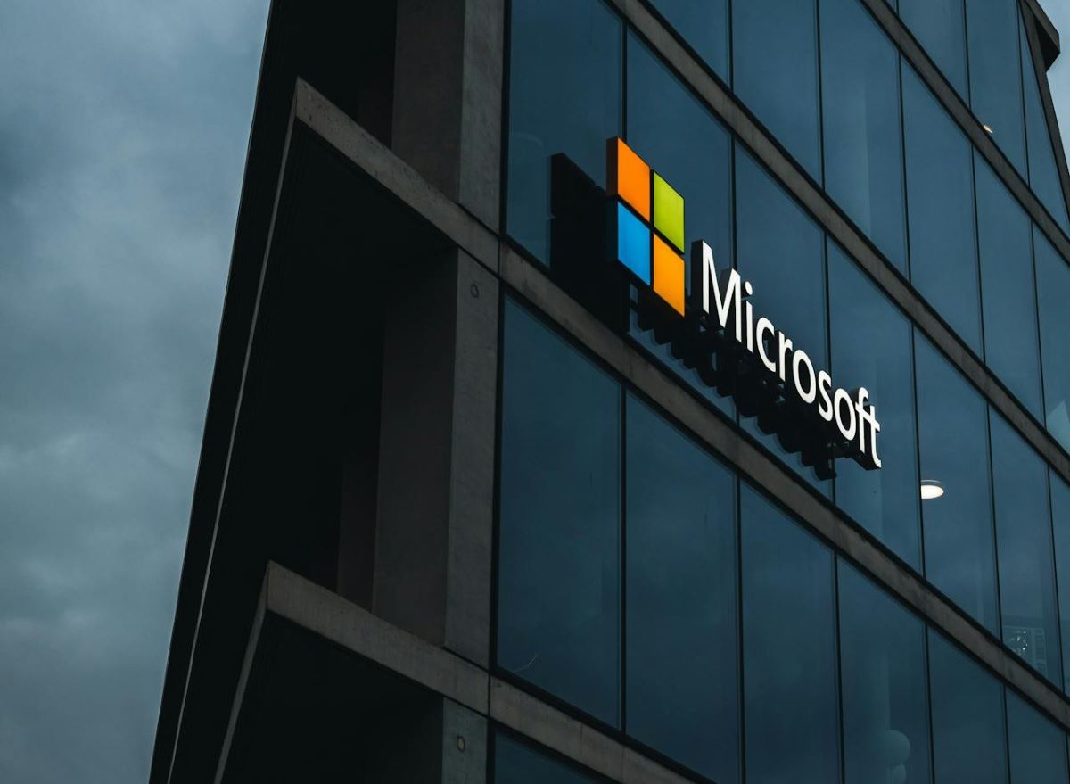 Microsoft vėl atleidžia darbuotojus