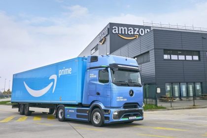 Nauji elektriniai sunkvežimiai skirti Amazon | Amazon nuotr.