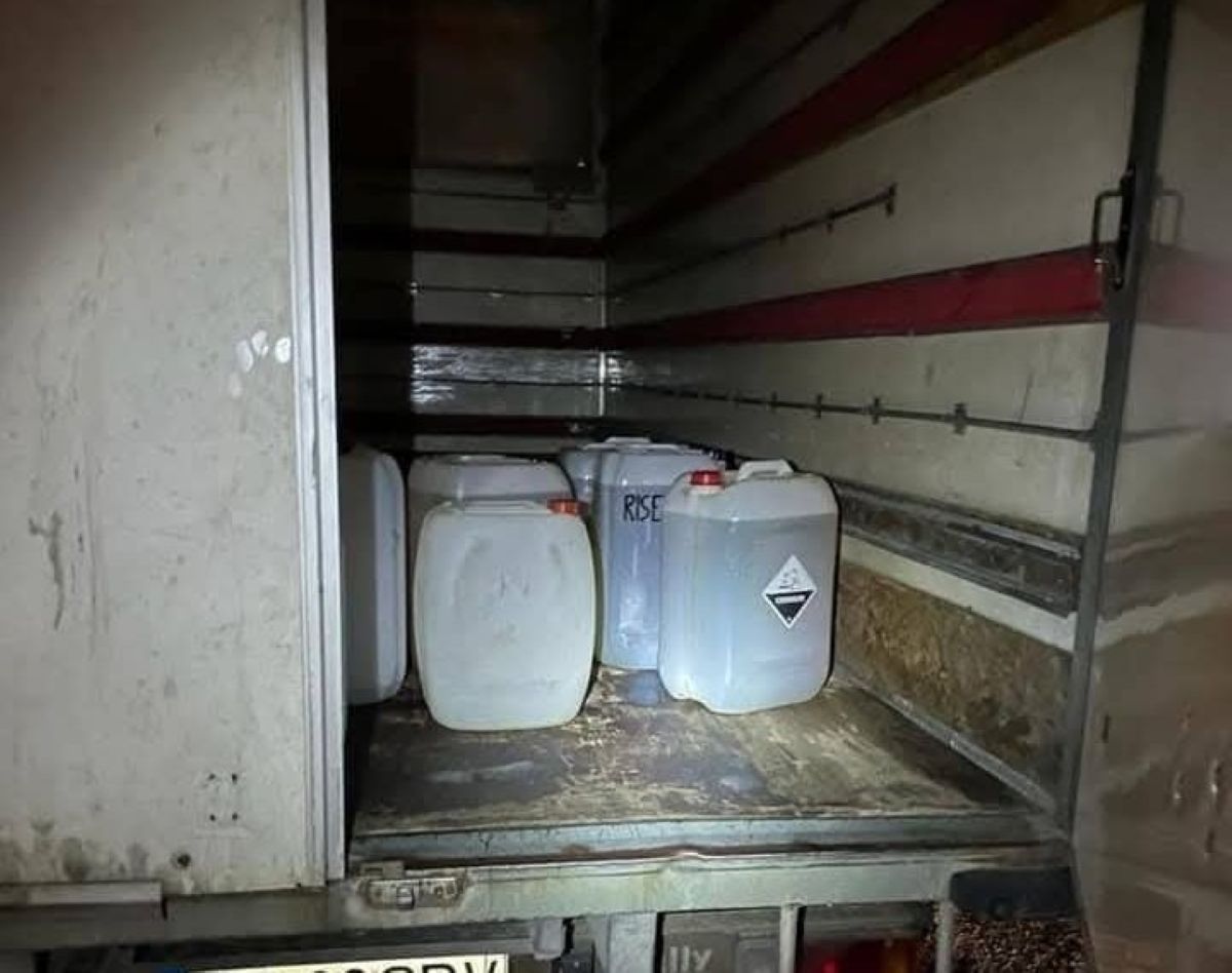 Sunkvežimio bakas buvo ištuštintas