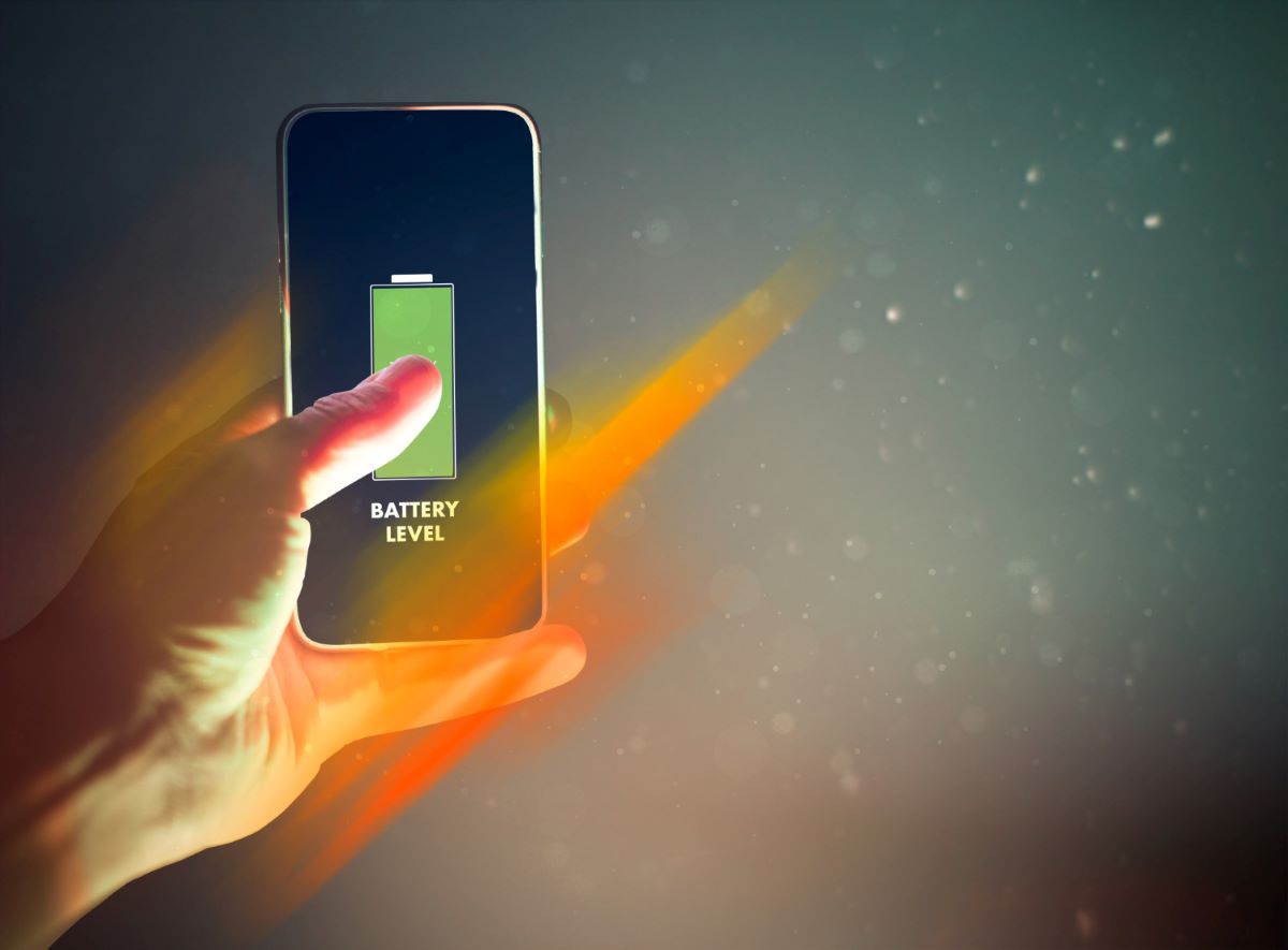 Super greitas telefono įkrovimas