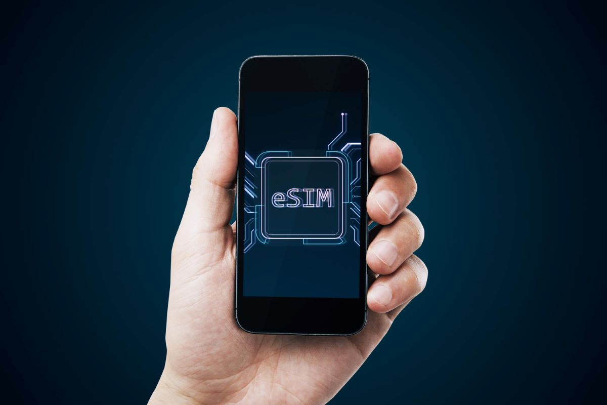 eSIM išstums įprastas SIM korteles