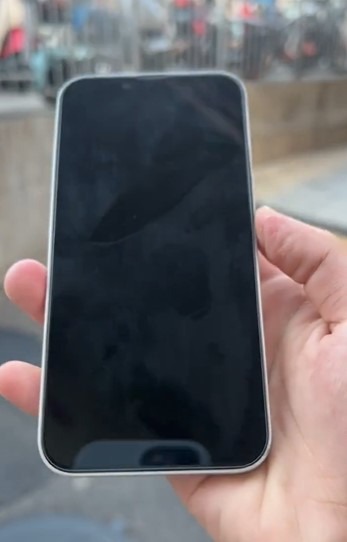 iPhone SE 4 nauja nuotrauka 2