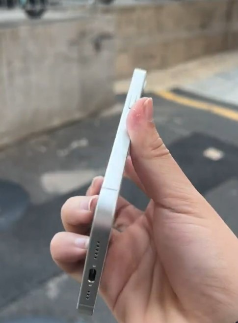 iPhone SE 4 nauja nuotrauka 3
