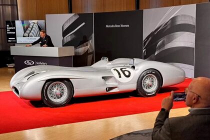 1954 m. Mercedes-Benz W 196 R Stromlinienwagen. Daily Mail nuotr.