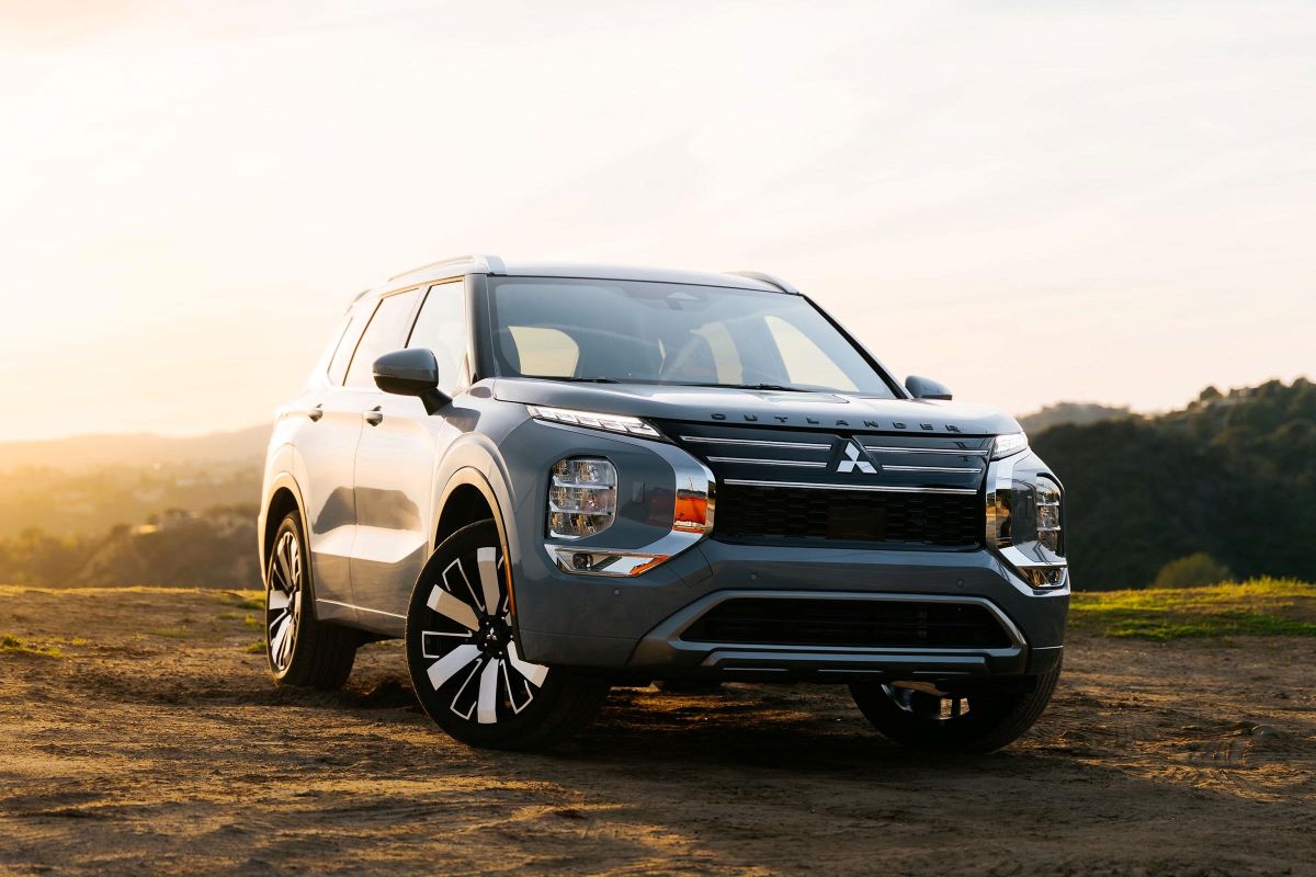 2025 Mitsubishi Outlander