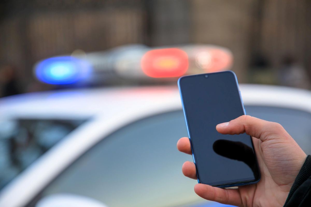 Ar policija gali priversti atrakinti telefoną