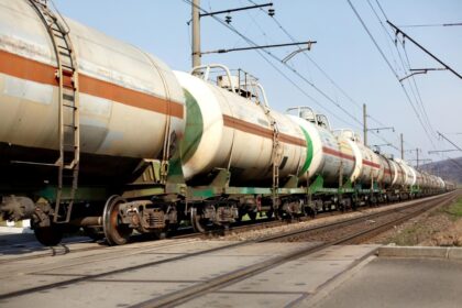 Benzinas gabenamas traukiniais