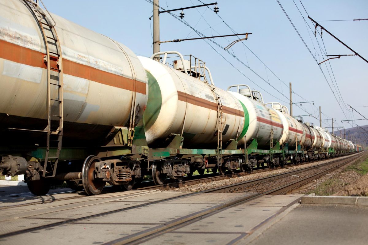 Benzinas gabenamas traukiniais