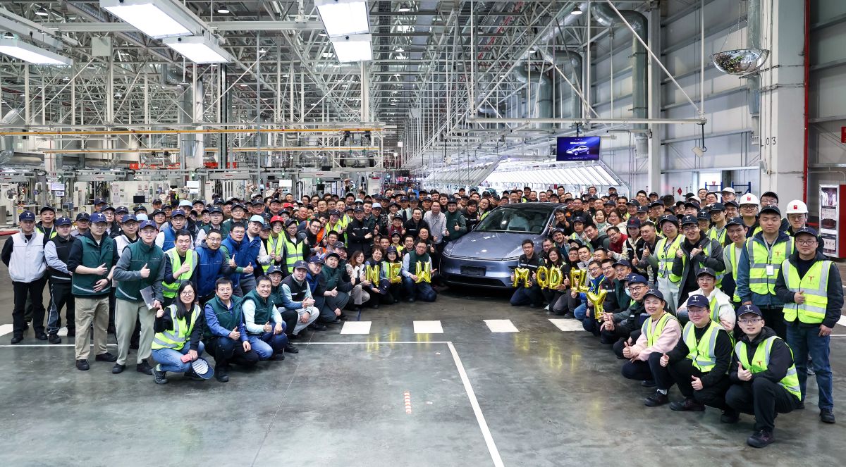 Model Y 2025