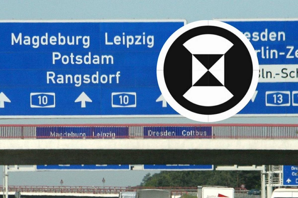 Ženklas kaip smėlio laikrodis | Moto.pl nuotr.