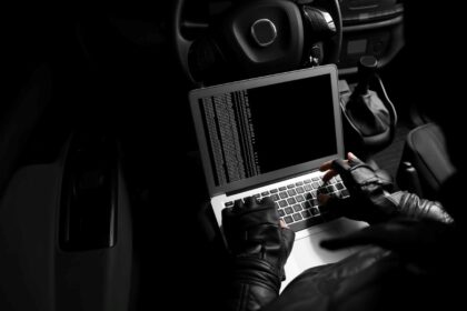 Hackeris ieško neapsaugoto tinklo