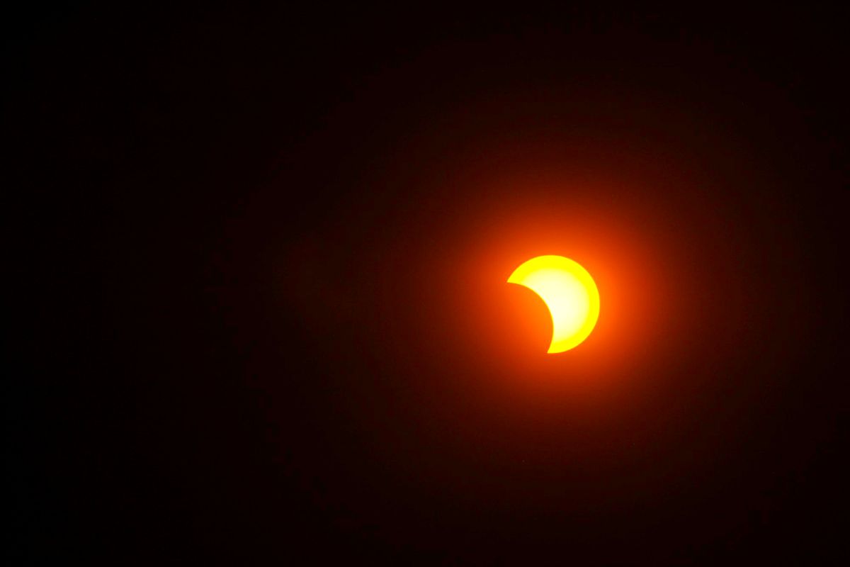 Išvysime dalinį Saulės užtemimą