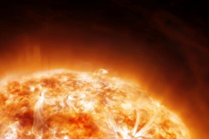 Kovą sulauksime stiprių magnetinių audrų