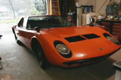 Lamborghini Miura S 4