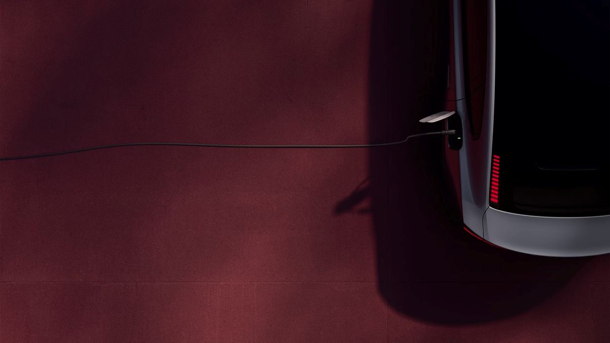 Volvo ES90 4