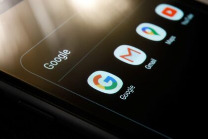 Google pašalino daugybę programėlių