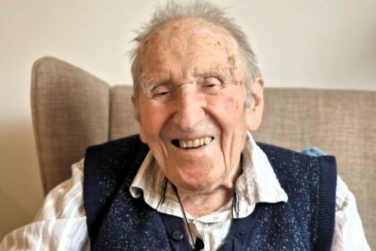 Ilgaamžis britas - Frank Chester