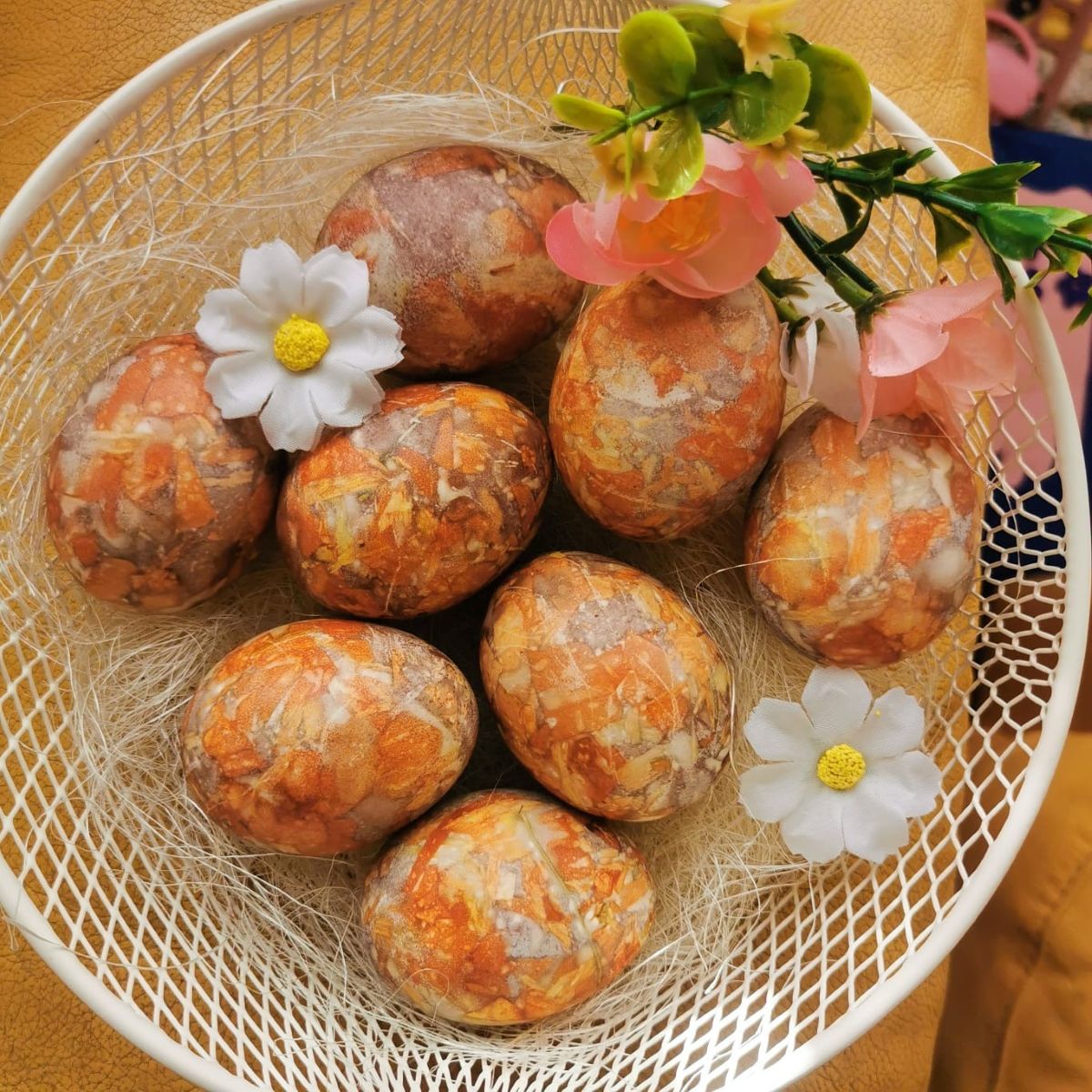 Magiški marmuriniai kiaušiniai / Megija Kokoreviča