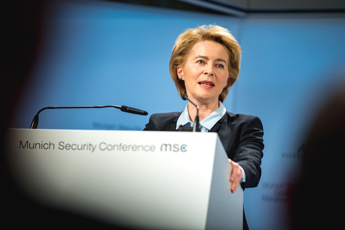 Tarifai nuo ES kol kas stabdomi / Nuotr.: https://fr.wikipedia.org/wiki/Fichier:Ursula_von_der_Leyen_MSC_2019.jpg