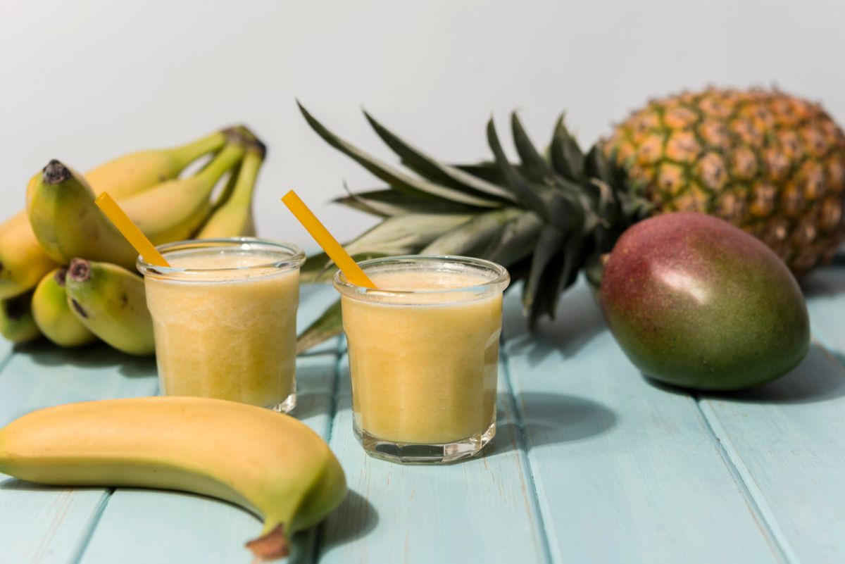 Kokteiliai su bananais