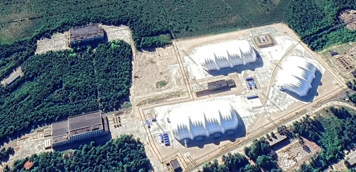 Nauji raketų angarai