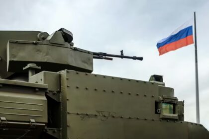 Rusijos kariuomenė 56 km nuo NATO sienos