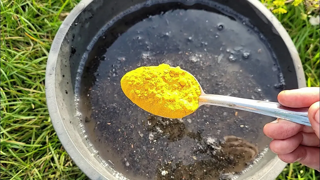 Speciali priemonė dirvožemiui