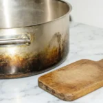 Išvalyti Pridegusią Puodą Chemijos / Nuotrauka: pogovorim.by