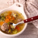 Mėsos kukulių sriuba