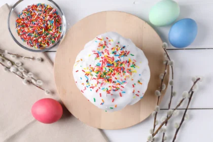 Velykinio pyrago glajus