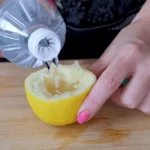 Įpyliau acto į pusę citrinos