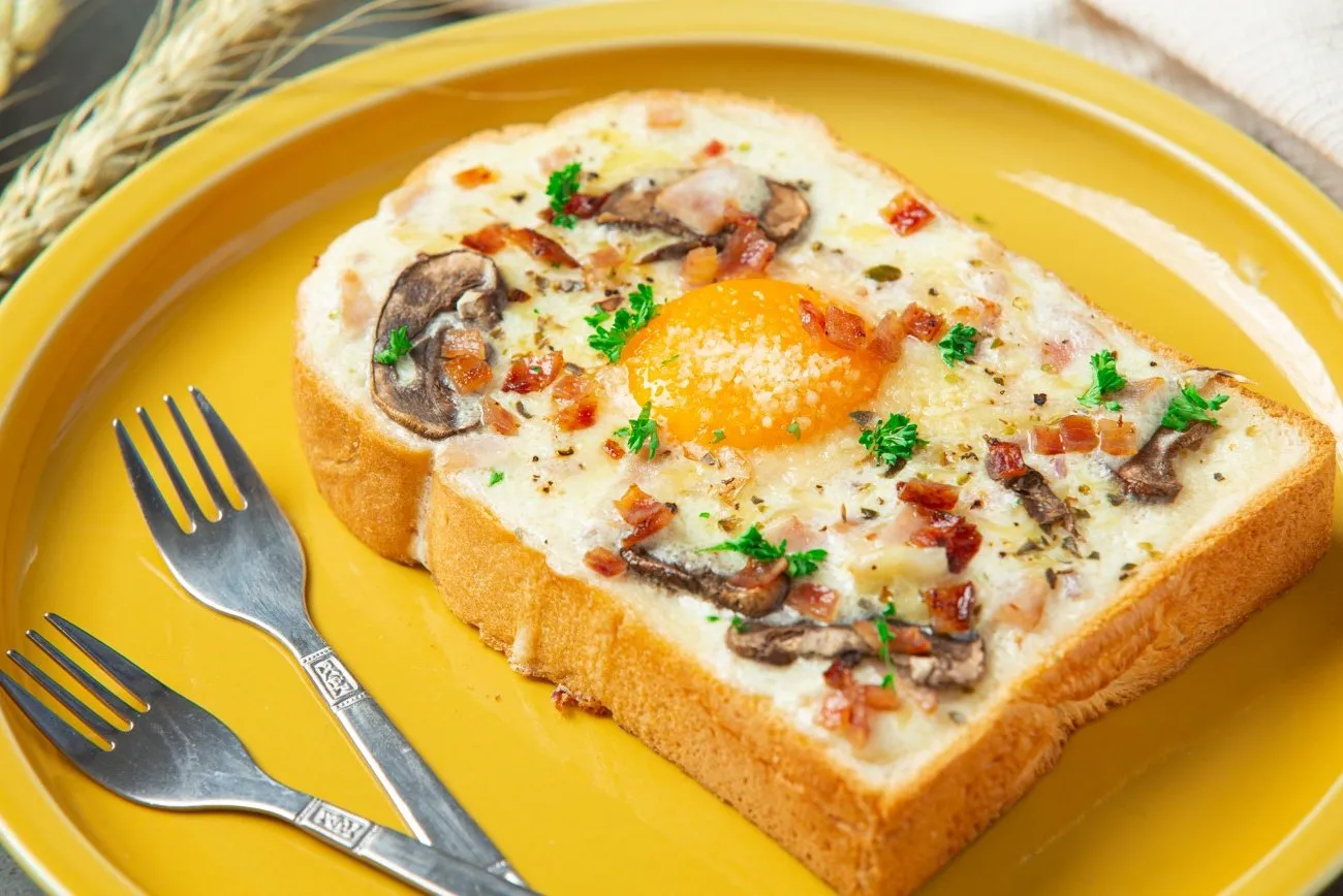 Paprasti pusryčiai gali atrodyti kaip valgyklos patiekalas