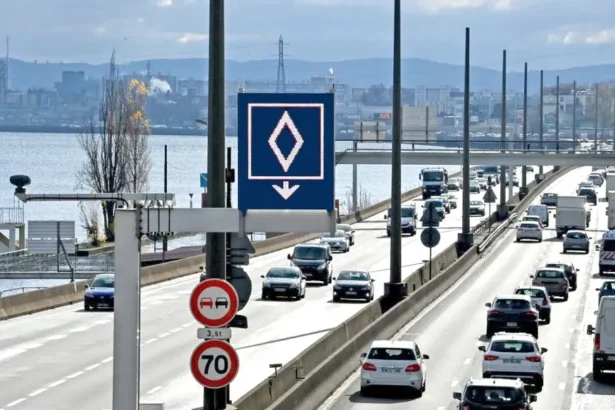 Ženklai, nurodantys važiavimą automobiliu, dažniausiai randami Prancūzijos Ronos-Alpių-Ansi regione. Nuotrauka: eprogres.fr