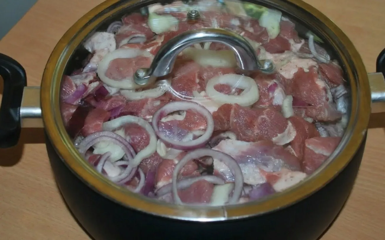 Šašlykai su acto marinatu