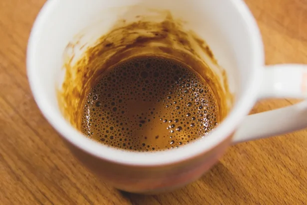 Truputį sodos į kavą