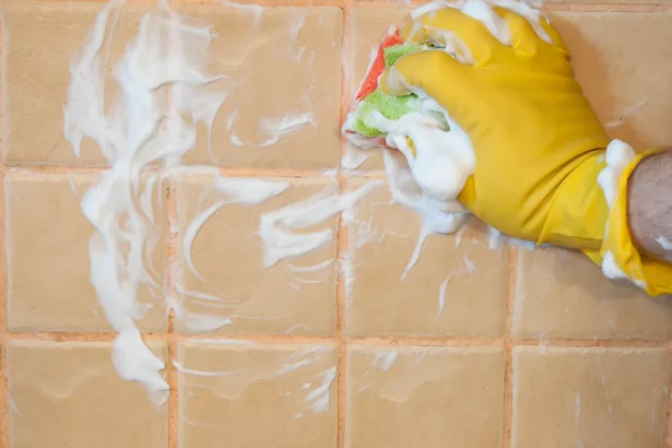 Silikoninio sandariklio valymas