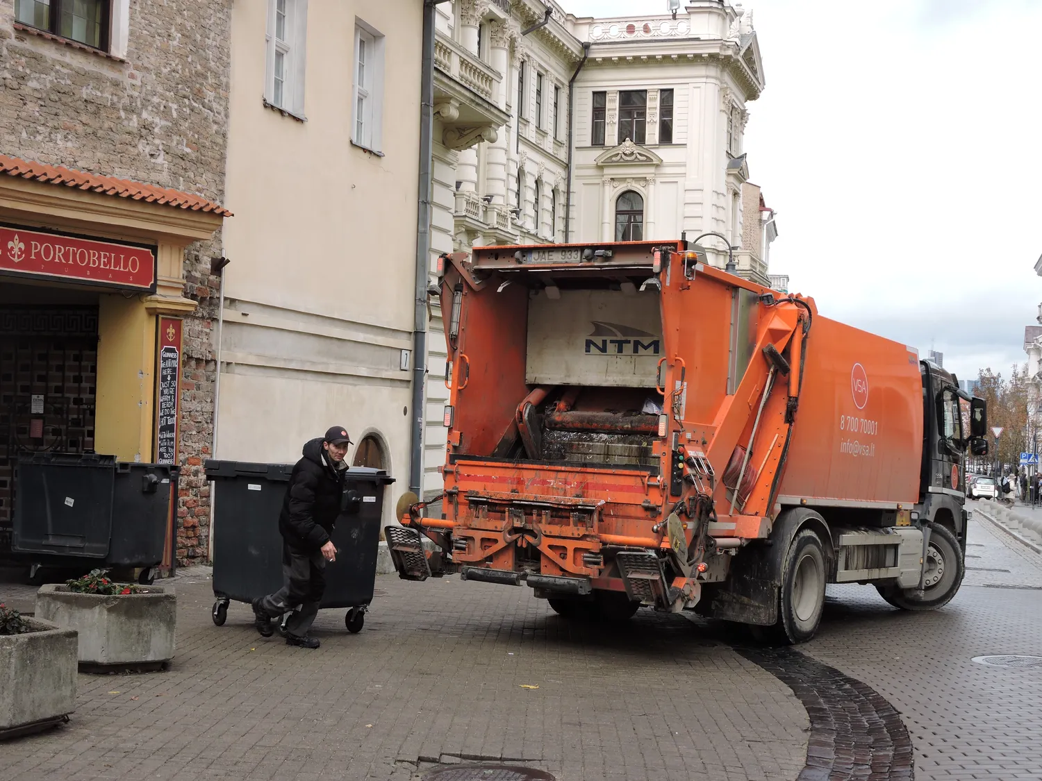 Lietuva - skurdžiausia ES / KingTa / Shutterstock.com