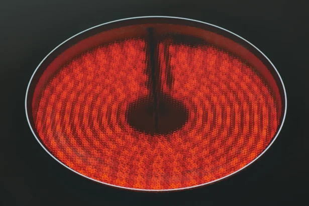 Indukcinė kaitlentė jau nebe vienintelė favoritė