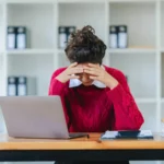 Lietuviai dažnai skundžiasi darbu, bet pokyčių taip ir nepadaro