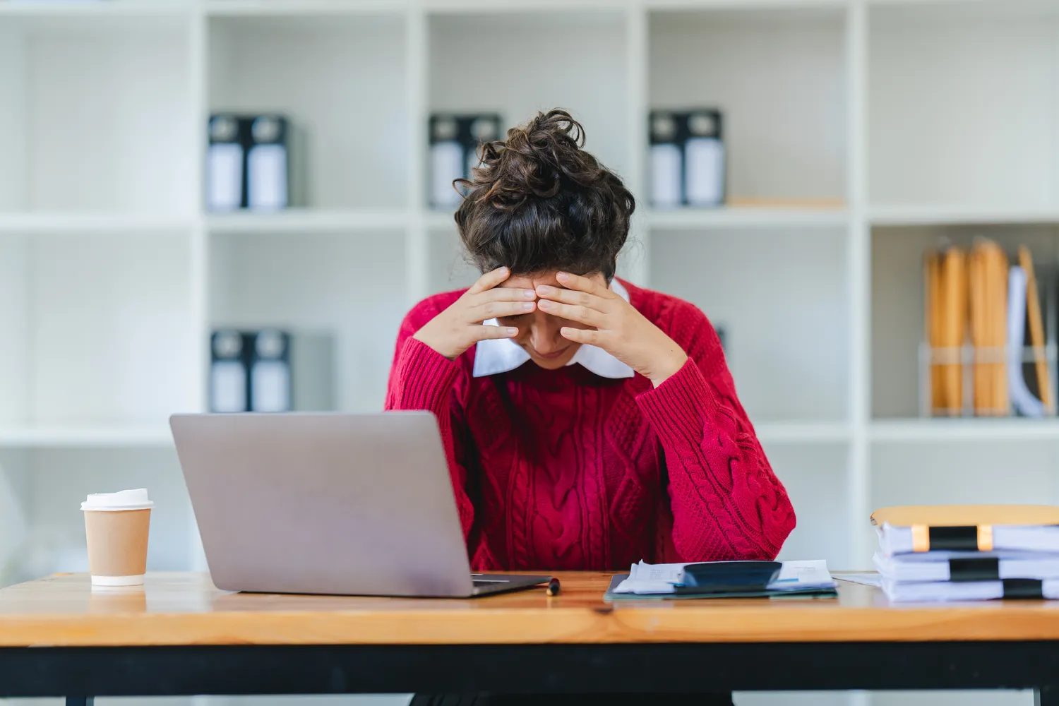 Lietuviai dažnai skundžiasi darbu, bet pokyčių taip ir nepadaro